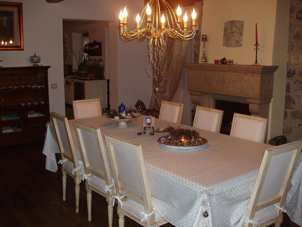 Il Giardino Di Rosmarino Bed & Breakfast Понтремоли Екстериор снимка